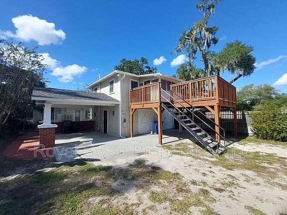 2nd image of 726 1/2 Mississippi Ave