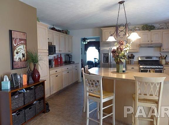 5th image of 5717 S Thomas Ct
