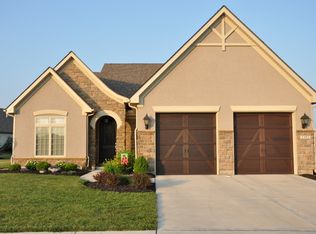 1392 Lemans Blvd, Centerville, OH 45458