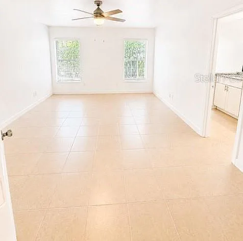 120 Sandpoint Ct — Photo 2