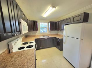 1830 NW 112th St, Miami, FL 33167