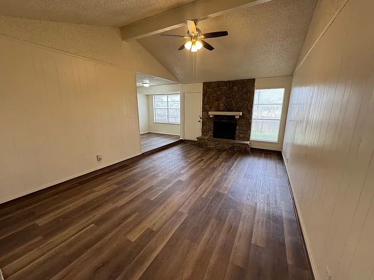 6225 Stardust Dr S — Photo 4