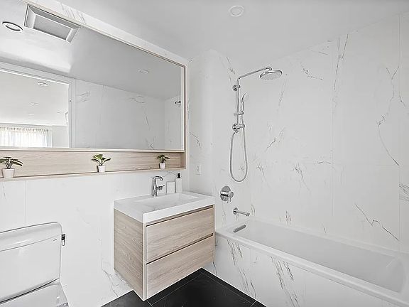4th image of 40-22 61st St #7B