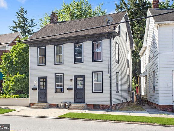 3rd image of 503 York St #1/2