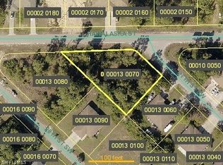 5325/5327 27th St SW, Lehigh Acres, FL 33973