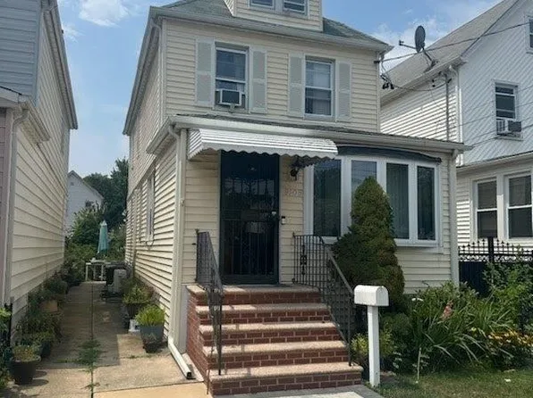 91-08 247 Street, Bellerose, NY 11426