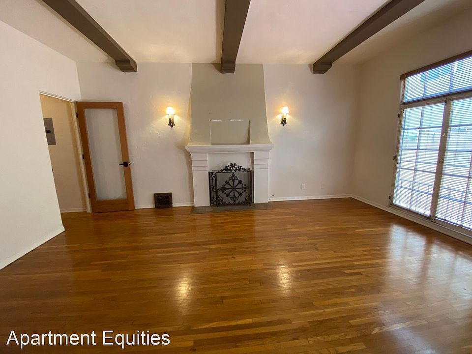 1st image of 8317 Blackburn Ave #11477010