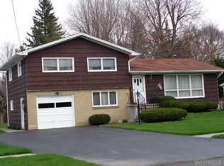 355 Clinton St, Lockport, NY 14094