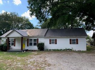 234 Thomas St, Dyer, TN 38330