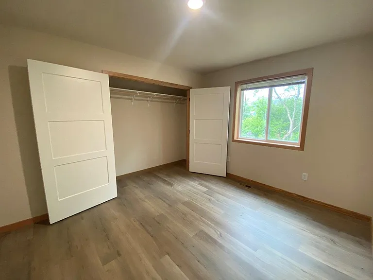 SunHill Bryant — Photo 4