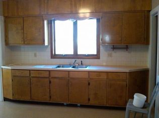 401 Cohannet St #2, Taunton, MA 02780