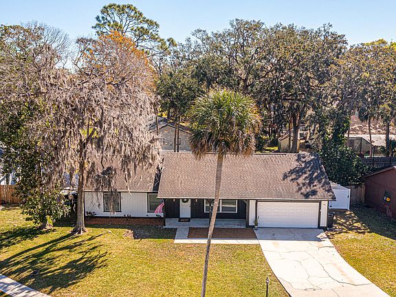 4th image of 479 Spruceview Dr