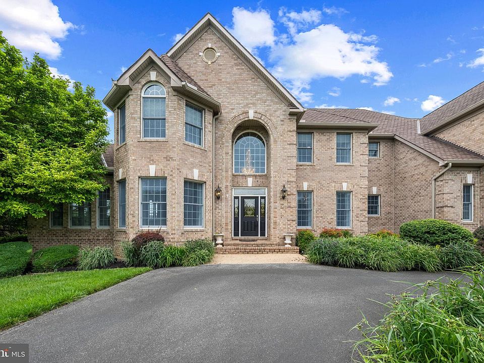 1st image of 13003-12 Trees Ct