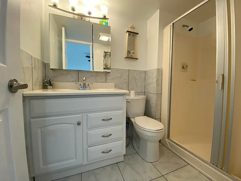 138 Lake Frances Dr — Photo 10