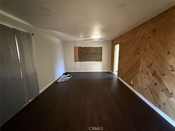 3rd image of 5623 Montgomery St