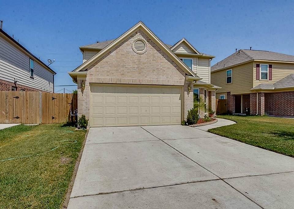 1st image of 11826 Green Isle Dr