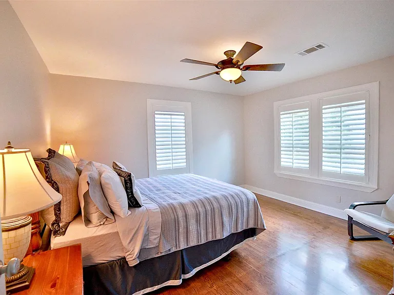 2625 Peckham St — Photo 18