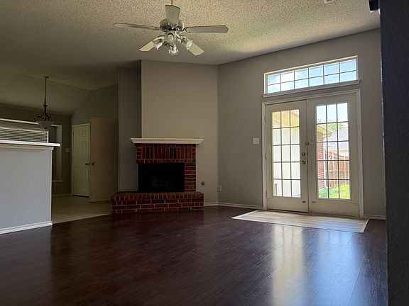 5th image of 11616 Charlotte Ln