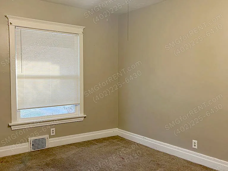 2212 F St #1 — Photo 9