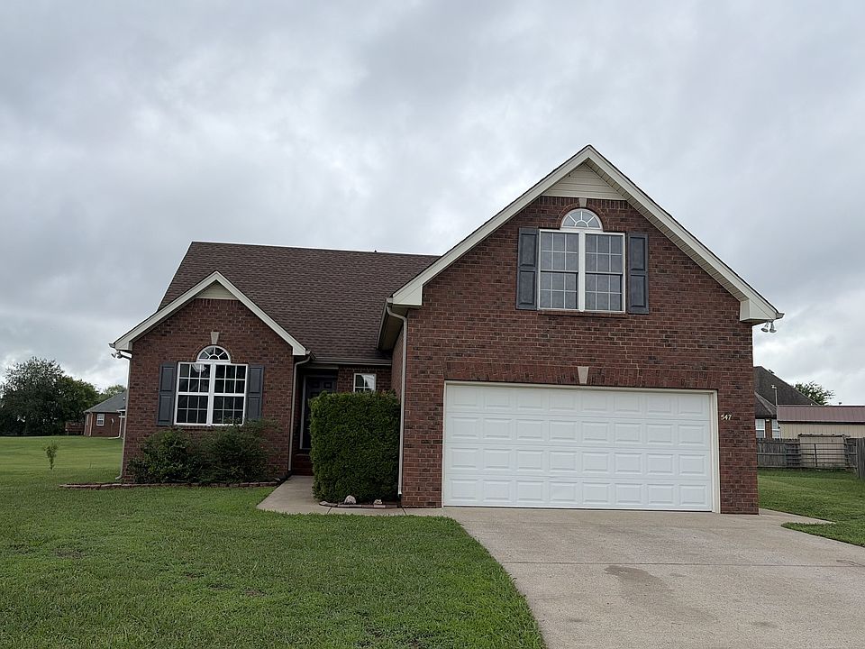 1st image of 547 Faxon Ct