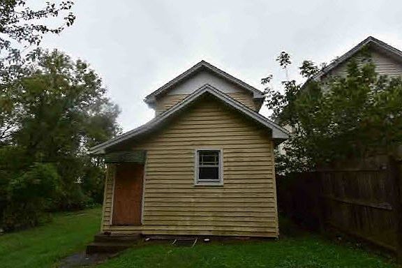 2nd image of 324 Randolph St