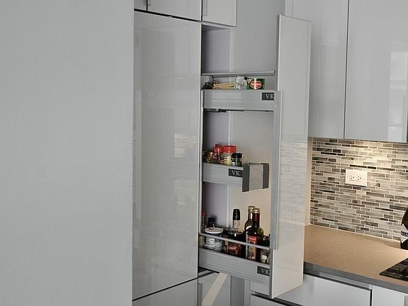 5th image of 275 Greenwich St APT 9F