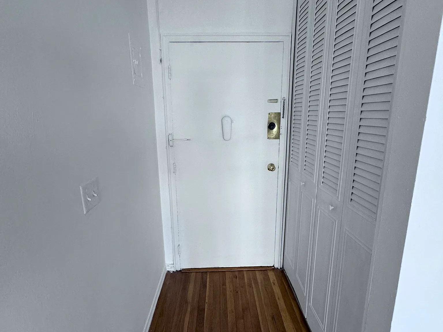 1 bed, 600 sqft, $2,200 — Photo 2