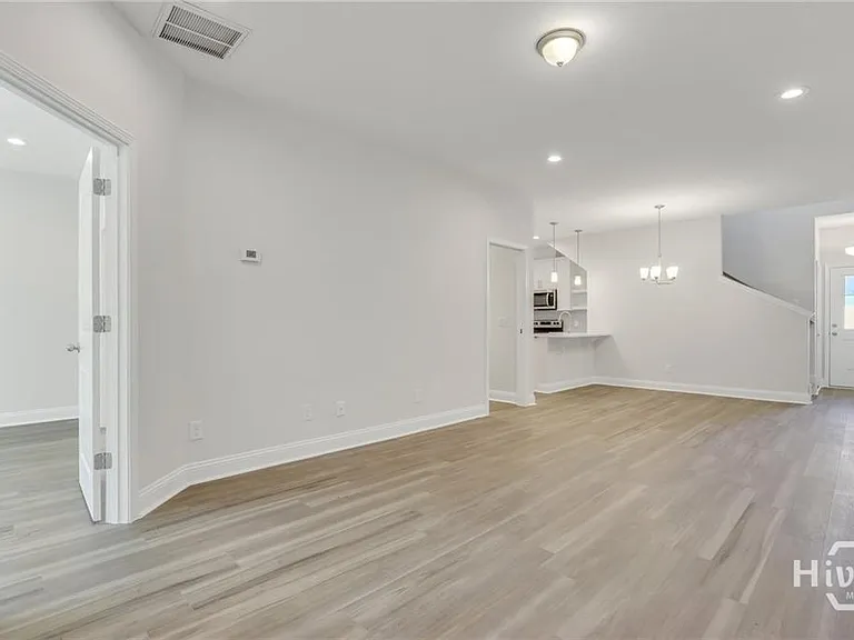 157 Lower Creek Dr — Photo 9