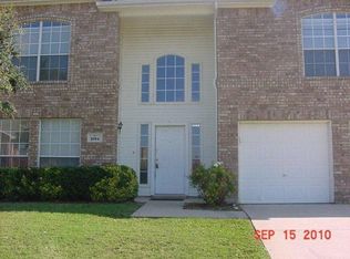 5704 Chelmsford Trl, Arlington, TX 76018