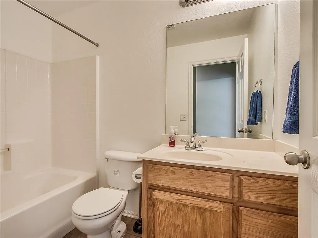 3 bed, 1486 sqft, $1,550 — Photo 2
