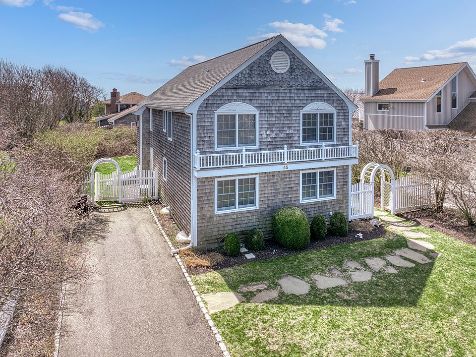 45 Agnew Ave, Montauk, NY 11954 Zillow