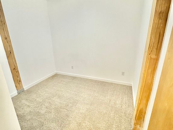 3rd image of 418 N 25th St APT 260