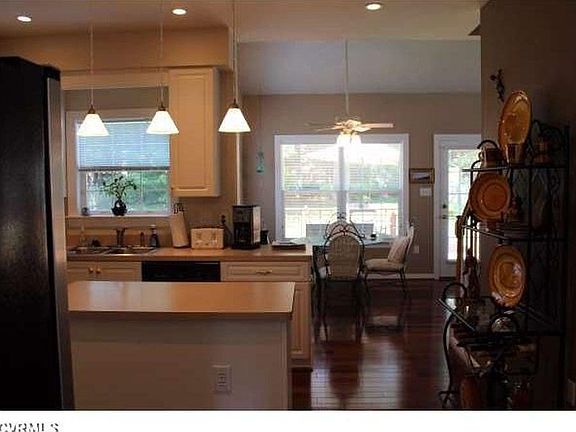 3rd image of 5113 Old Forester Ln