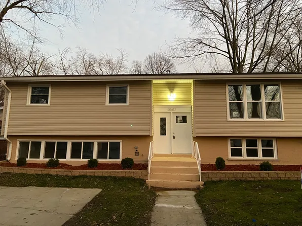 17117 Elm Dr, Hazel Crest, IL 60429