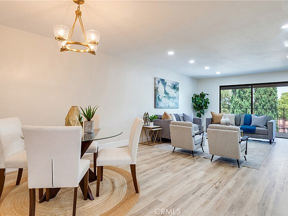 5th image of 254 E Fern Ave APT 212
