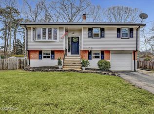 318 Bay Blvd, Bayville, NJ 08721