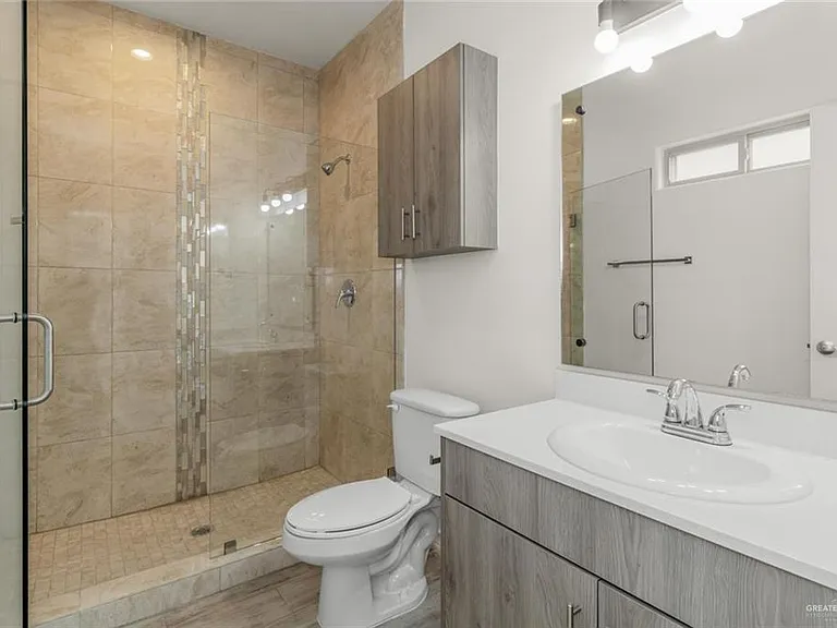 900 E Redbud Ave #15A4 — Photo 6