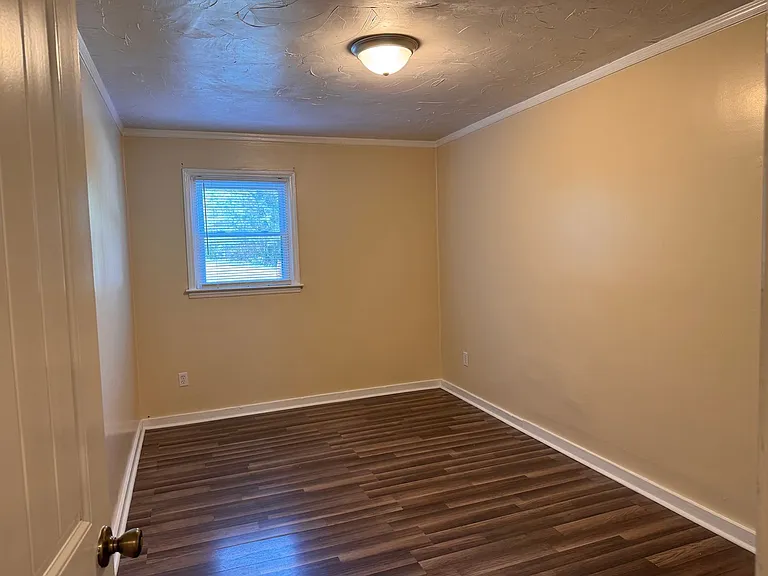 1240 Old Liberty Rd — Photo 32