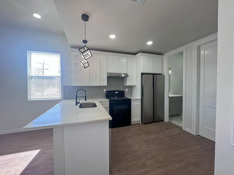 3032 Toledano St #3034 — Photo 2