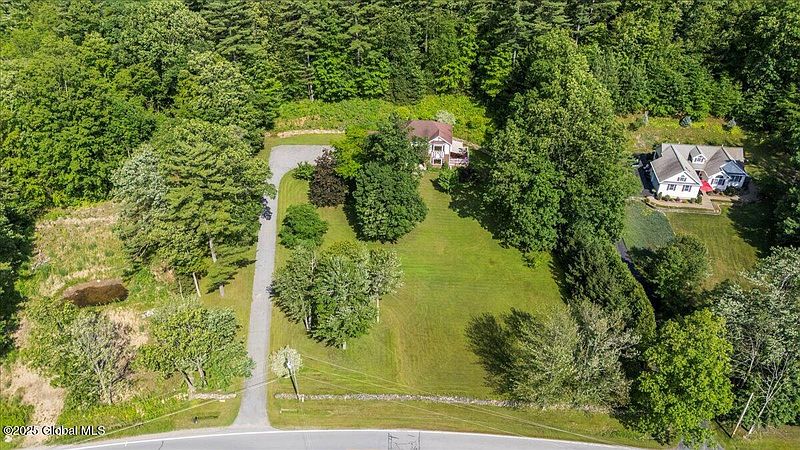 2nd image of 410 Selfridge Road