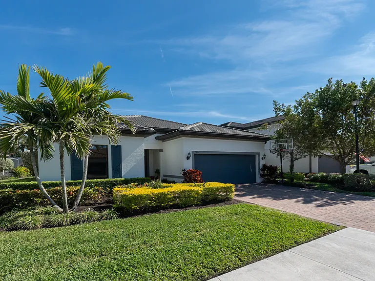 7254 Wilton Dr — Photo 37