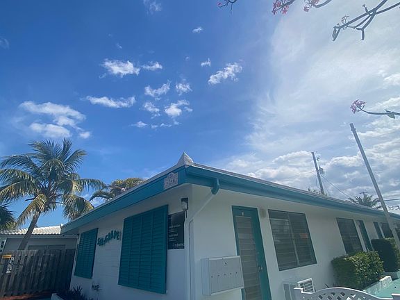 2nd image of 4246 Sea Grape Dr #5