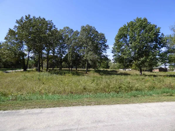 Wanda Cir, Hardy, AR 72542
