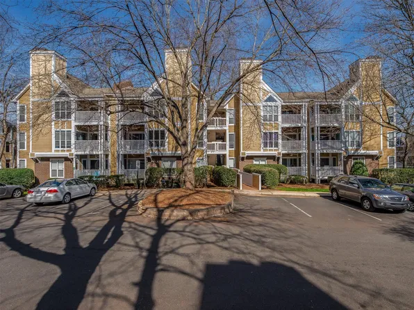2518 Cranbrook Ln APT 19, Charlotte, NC 28207