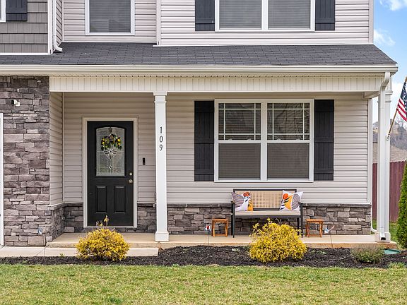 2nd image of 109 Darby Dr