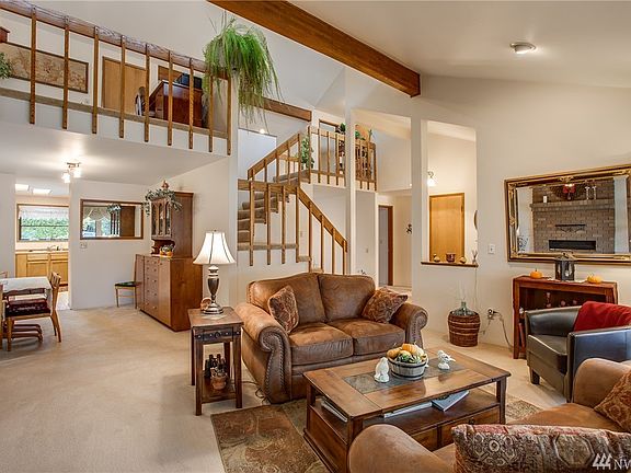4th image of 1508 Woodhaven Pl