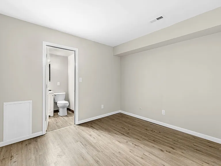 167 Seiberling St #1 — Photo 13