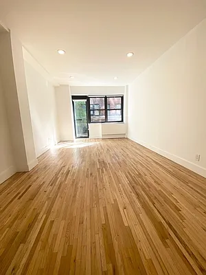 Rented by MOTION New York | media 22