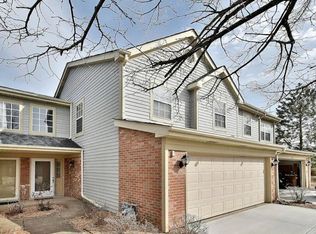 1516 Club Dr, Glendale Heights, IL 60139