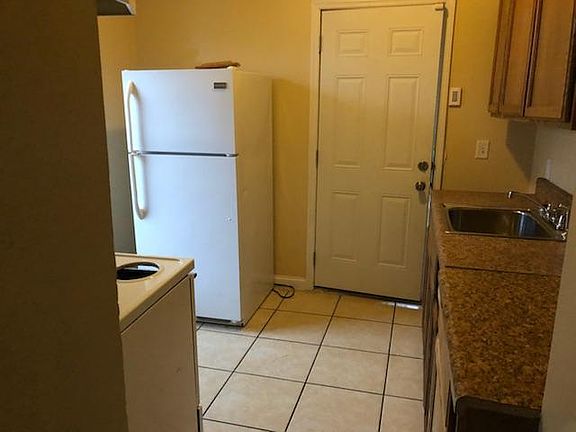 4th image of 4901 English Ave APT 2